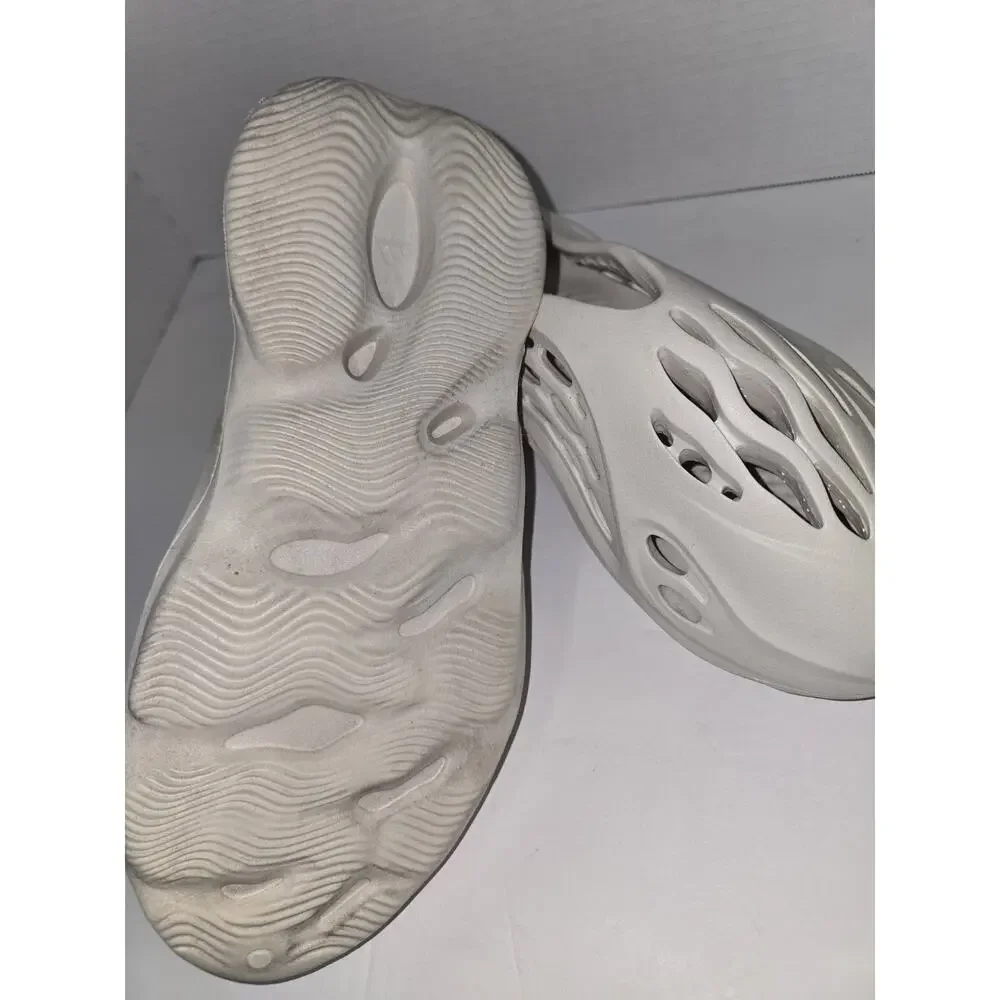 adidas Yeezy Slide Pure Beige Men's US 11 EU 46 UK 11 GW1934